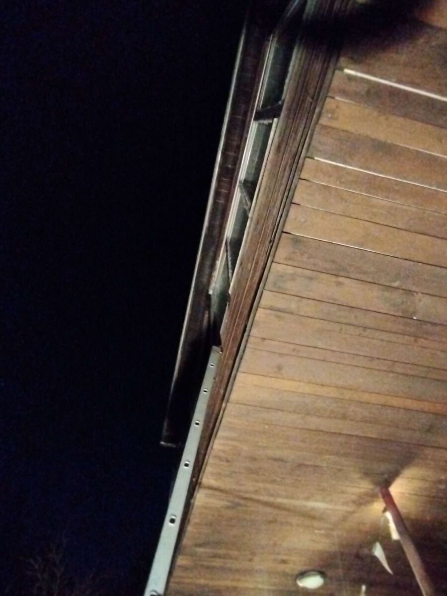 Bee nest at the house remove