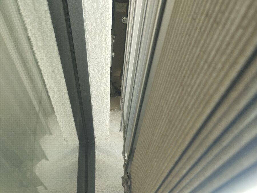 Bee nest at the house remove