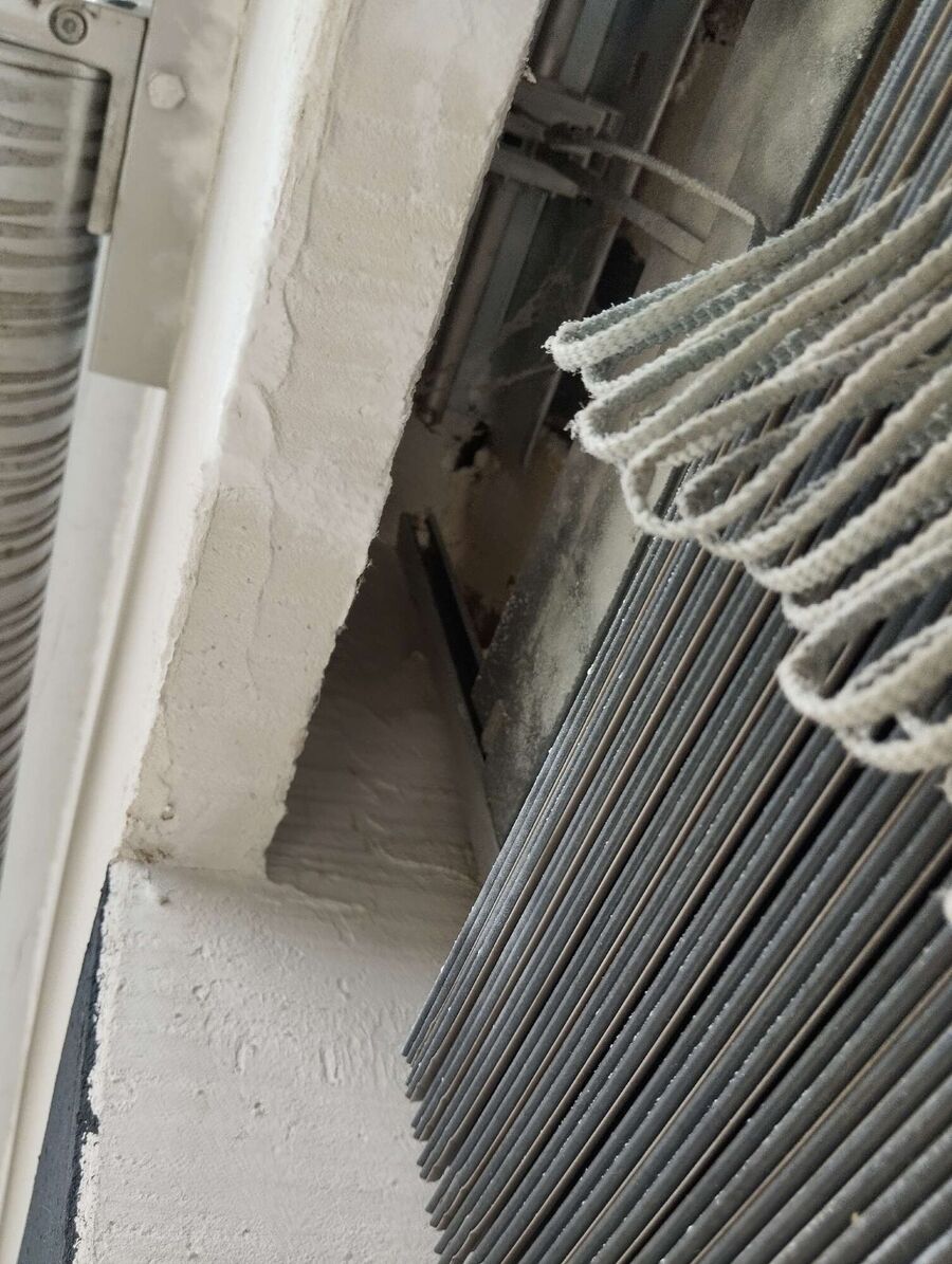 Bee nest at the house remove